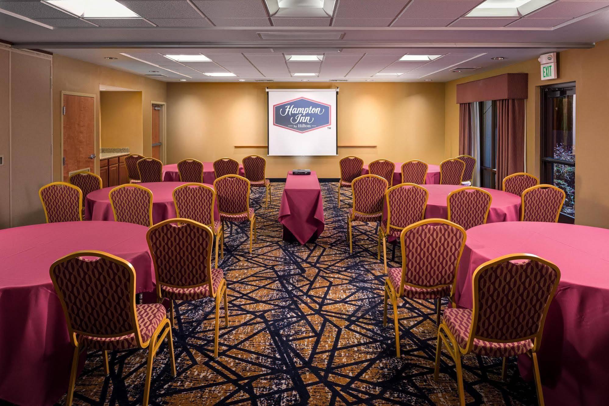 Hampton Inn & Suites Windsor-Sonoma Wine Country Extérieur photo