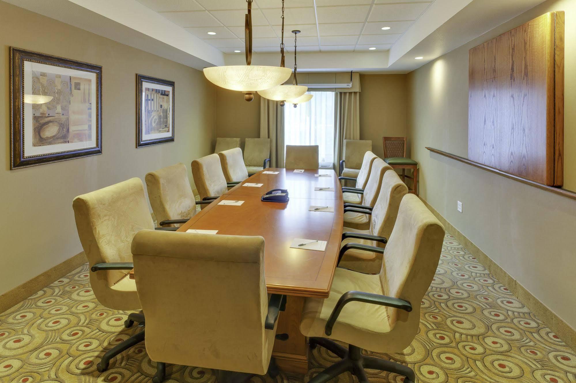 Hampton Inn & Suites Windsor-Sonoma Wine Country Extérieur photo
