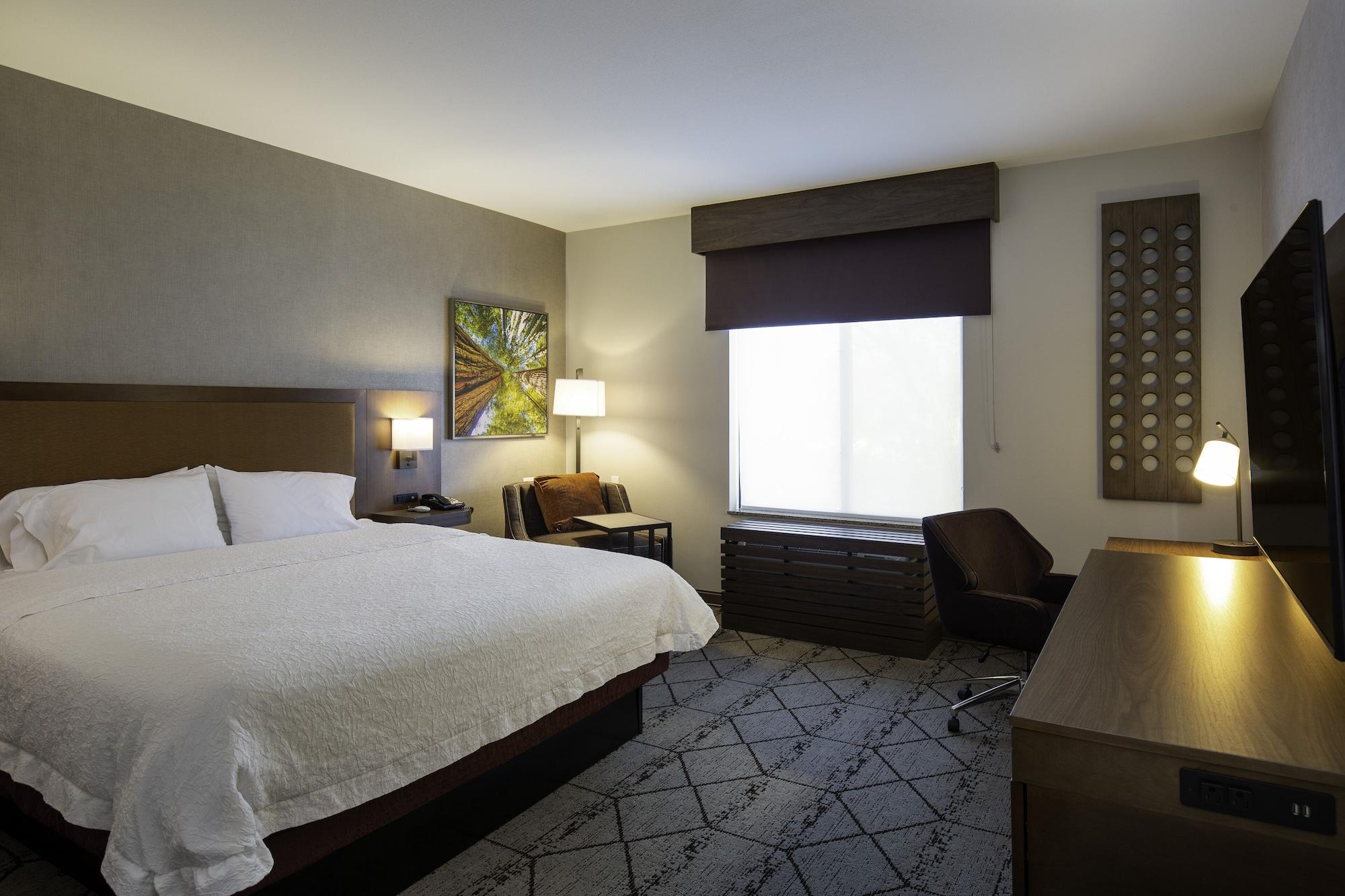 Hampton Inn & Suites Windsor-Sonoma Wine Country Extérieur photo