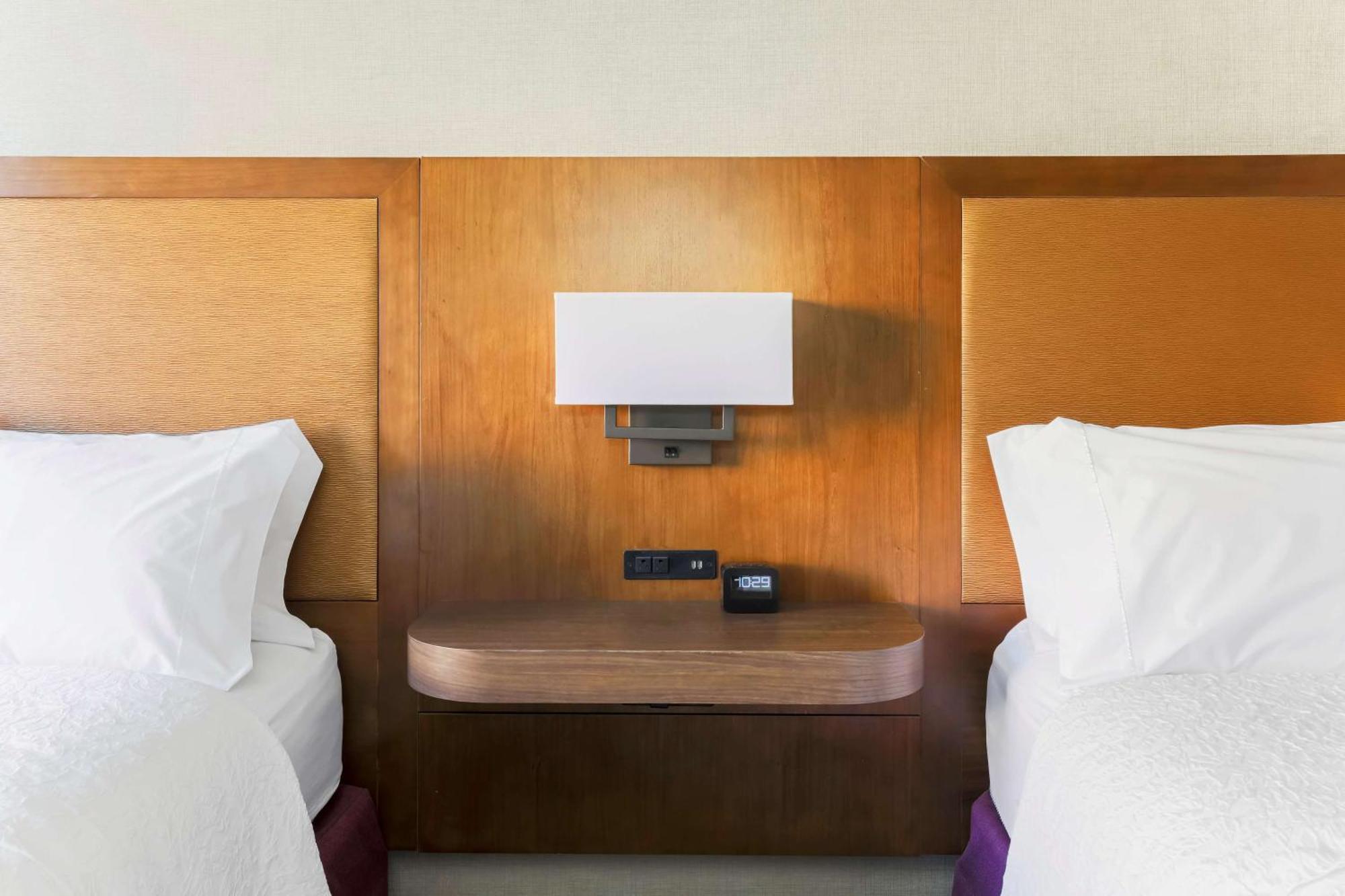 Hampton Inn & Suites Windsor-Sonoma Wine Country Extérieur photo