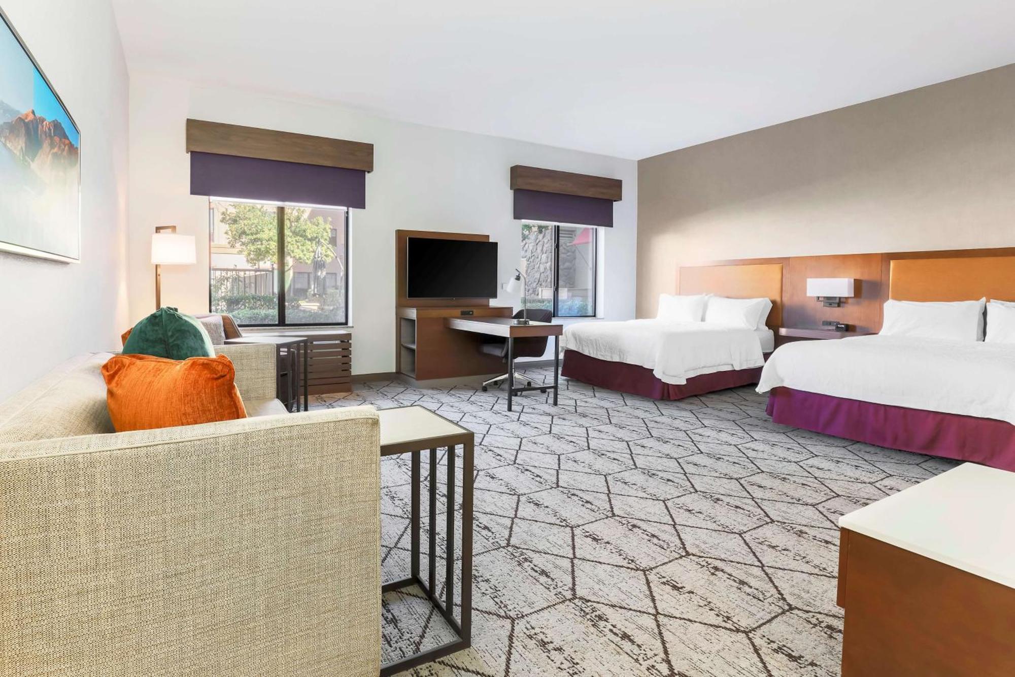 Hampton Inn & Suites Windsor-Sonoma Wine Country Extérieur photo